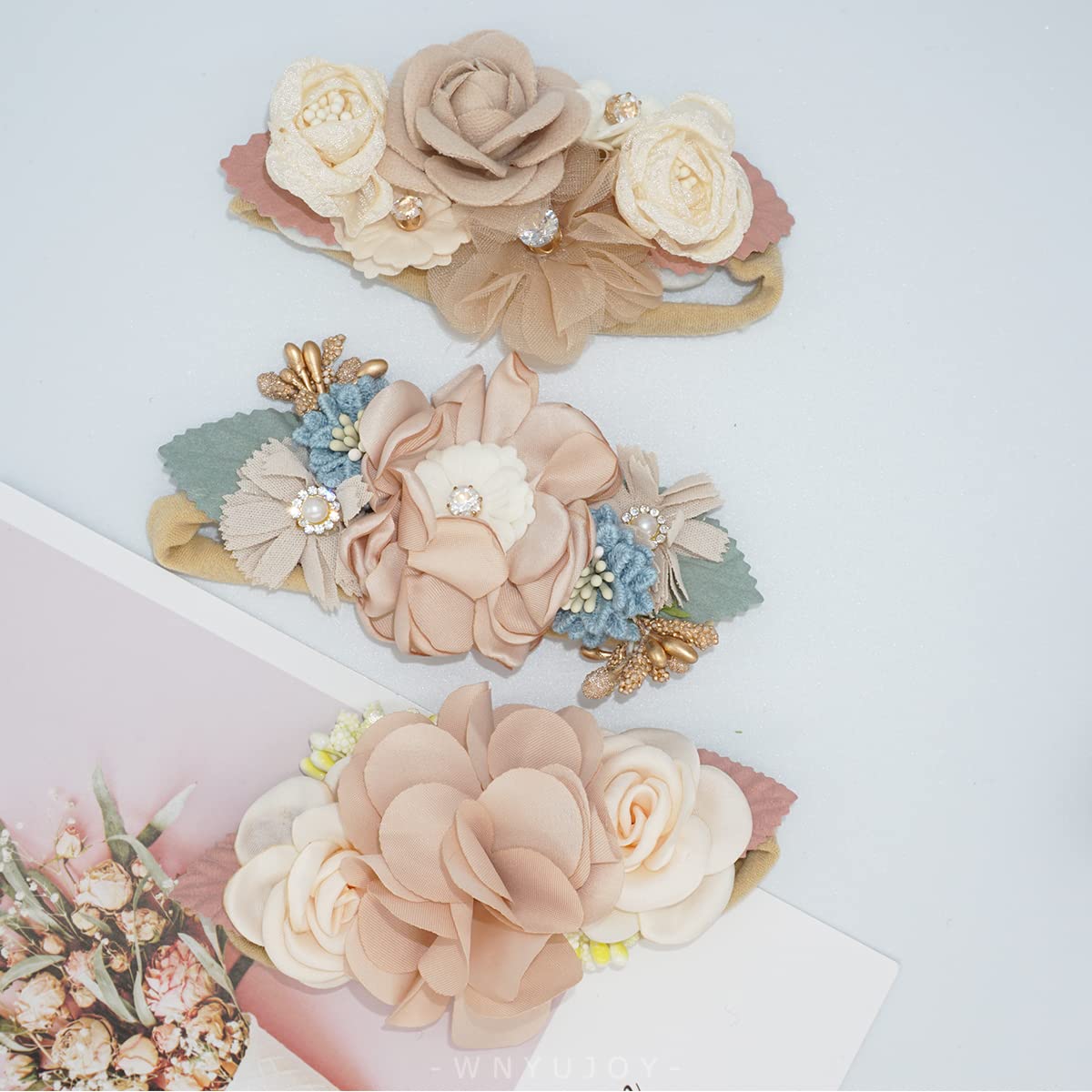 WNYUJOY headbands used as photo props for cute family moments