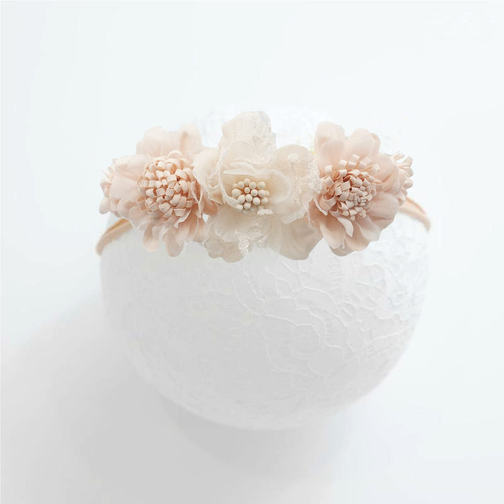 WNYUJOY headbands serve as charming props for weddings, photos, and birthdays