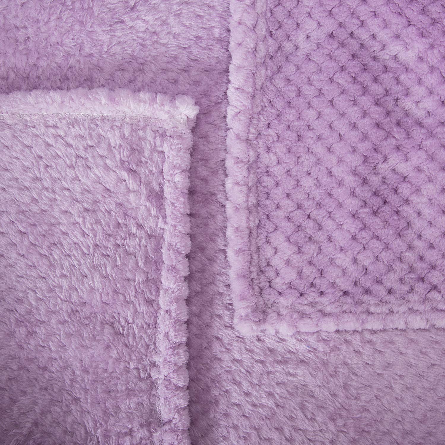 Wonder Miracle all-season blanket provides breathable warmth year-round