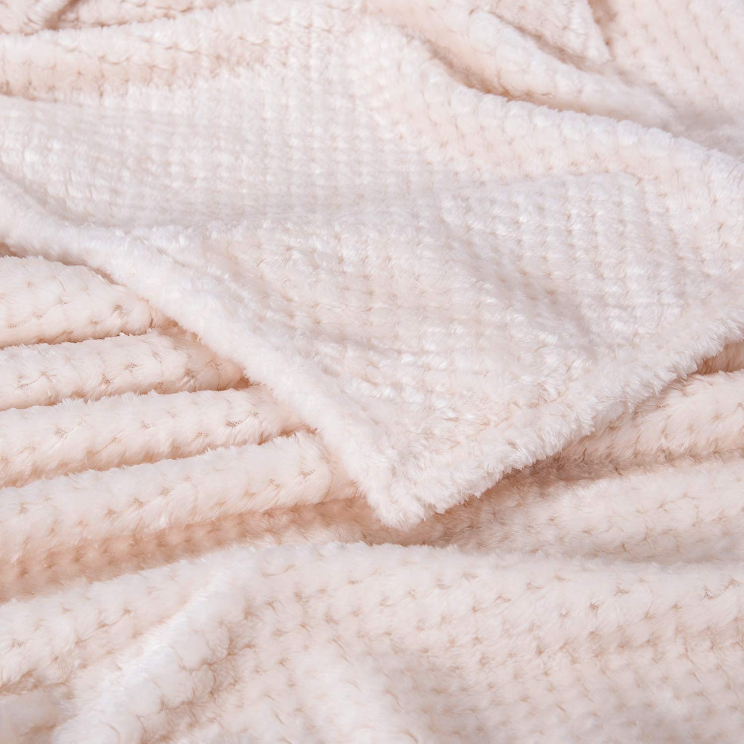 Wonder Miracle blanket used as a stroller-cover for on-the-go warmth.