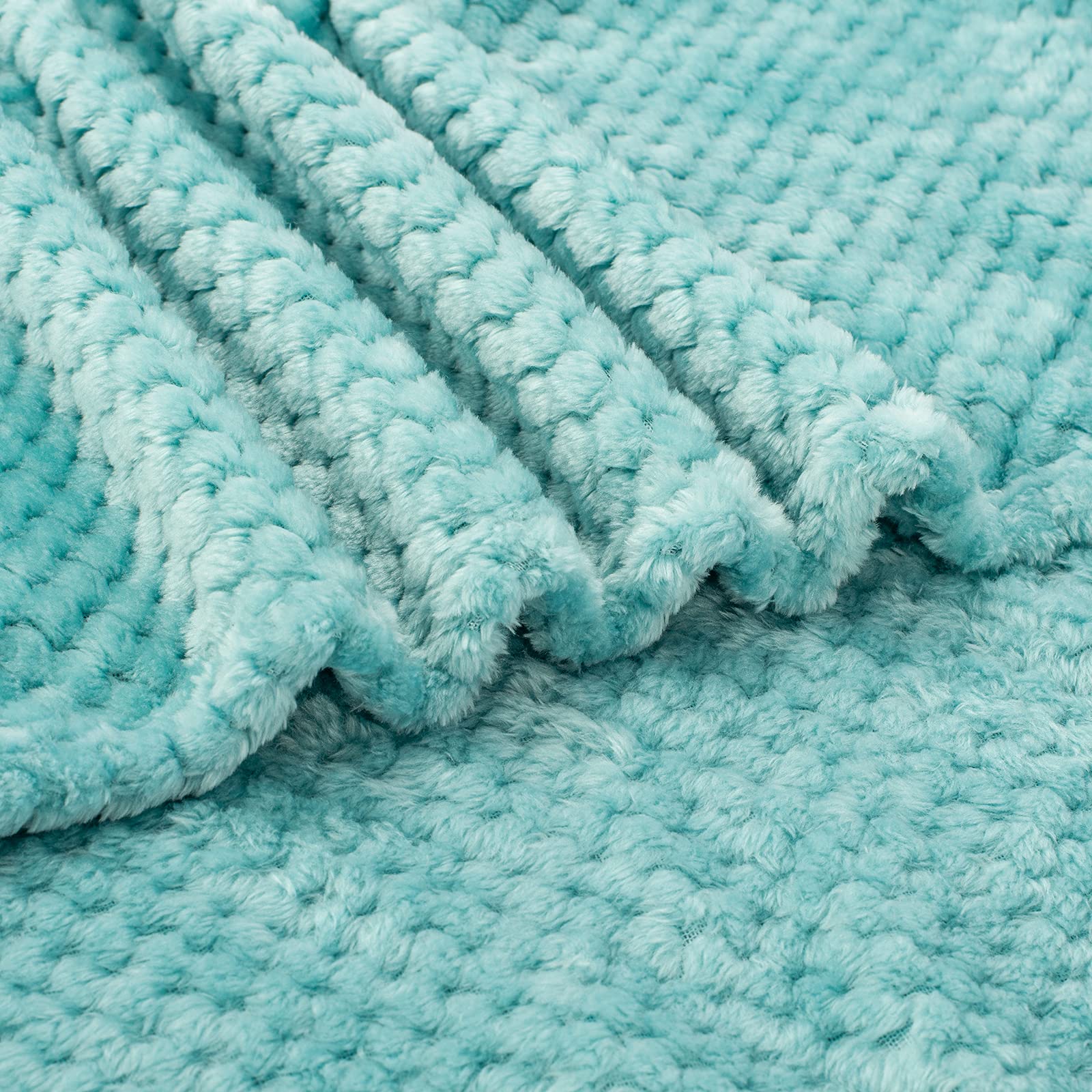 Wonder Miracle blanket travelers' companion, folds easily for stroller or car seat.