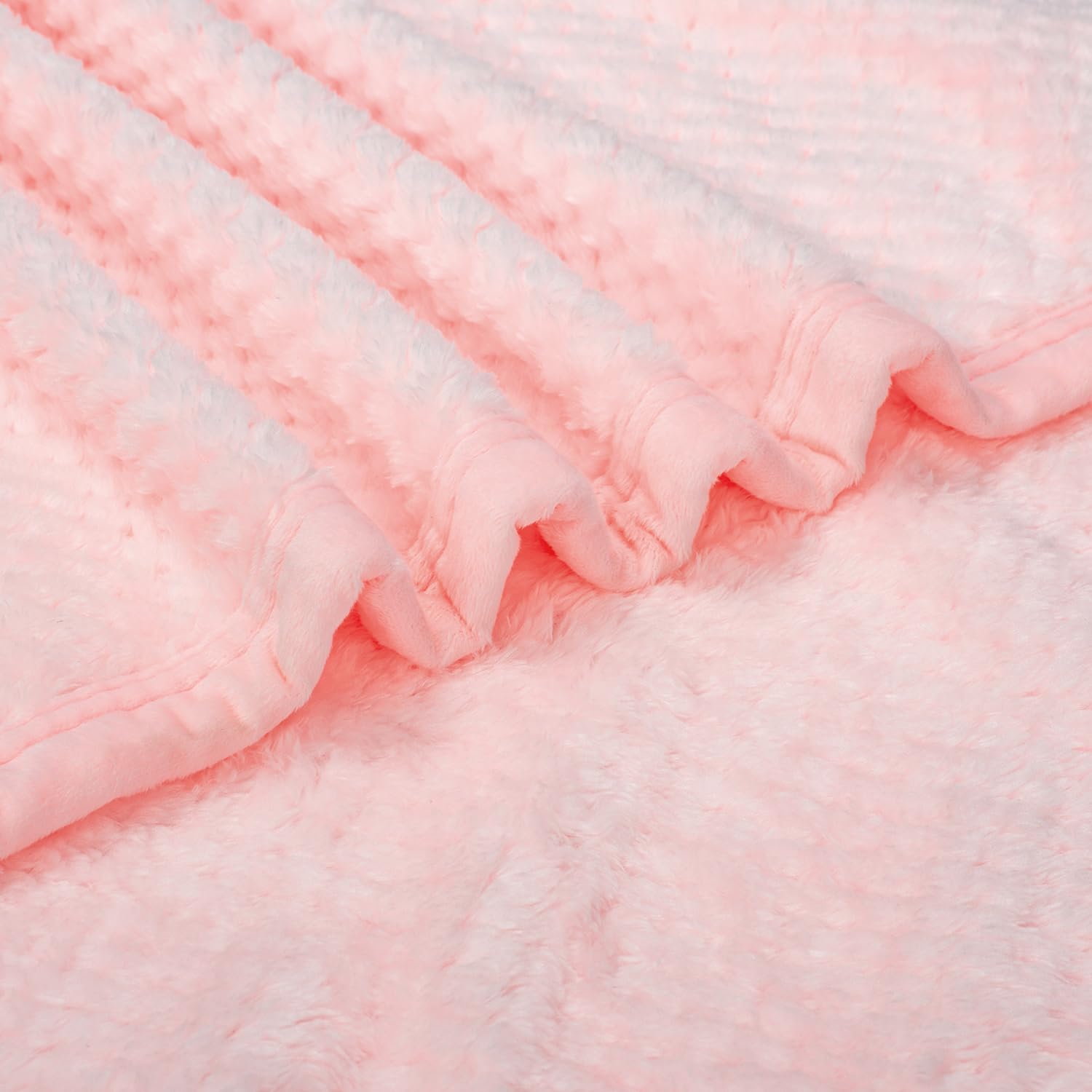 Wonder Miracle crib blanket laid flat demonstrating all-season warmth and coziness.