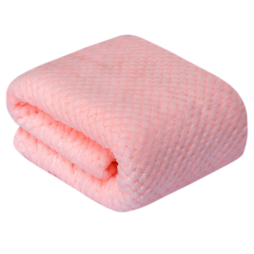 Wonder Miracle Cutiemate blanket used on a dog bed for cozy lounging
