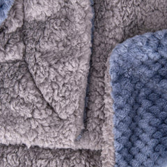 WONDER MIRACLE 40x48 blanket provides gentle warmth for naps.