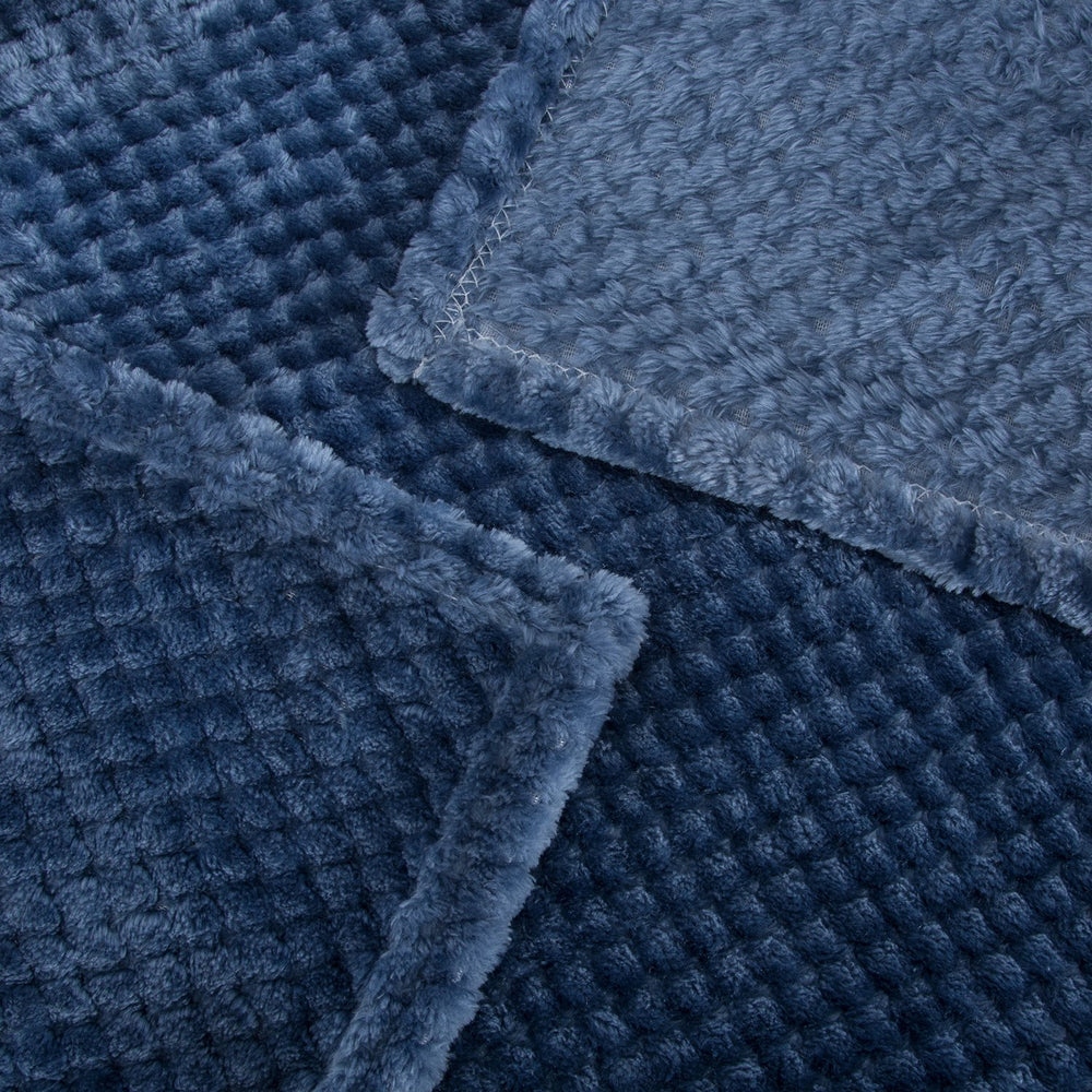 Wonder Miracle fuzzy blanket-travel-pack portable warmth for trips