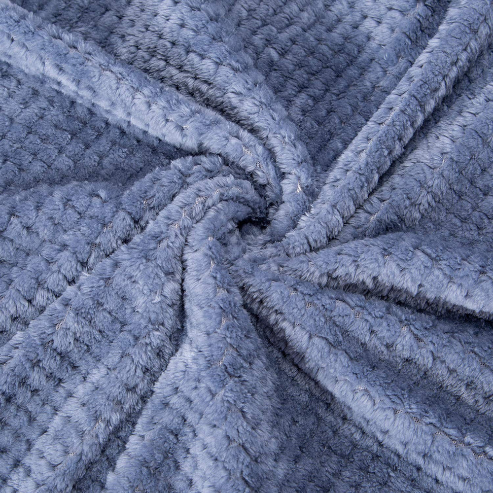 Wonder Miracle Fuzzy Throw Blanket baby swaddle use for soft security.