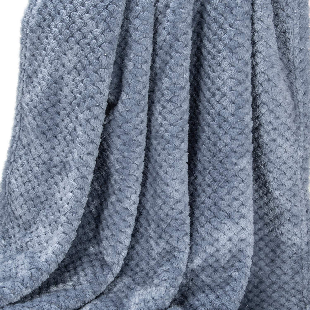 Wonder Miracle fuzzy throw blanket machine-washable for easy care and longevity.