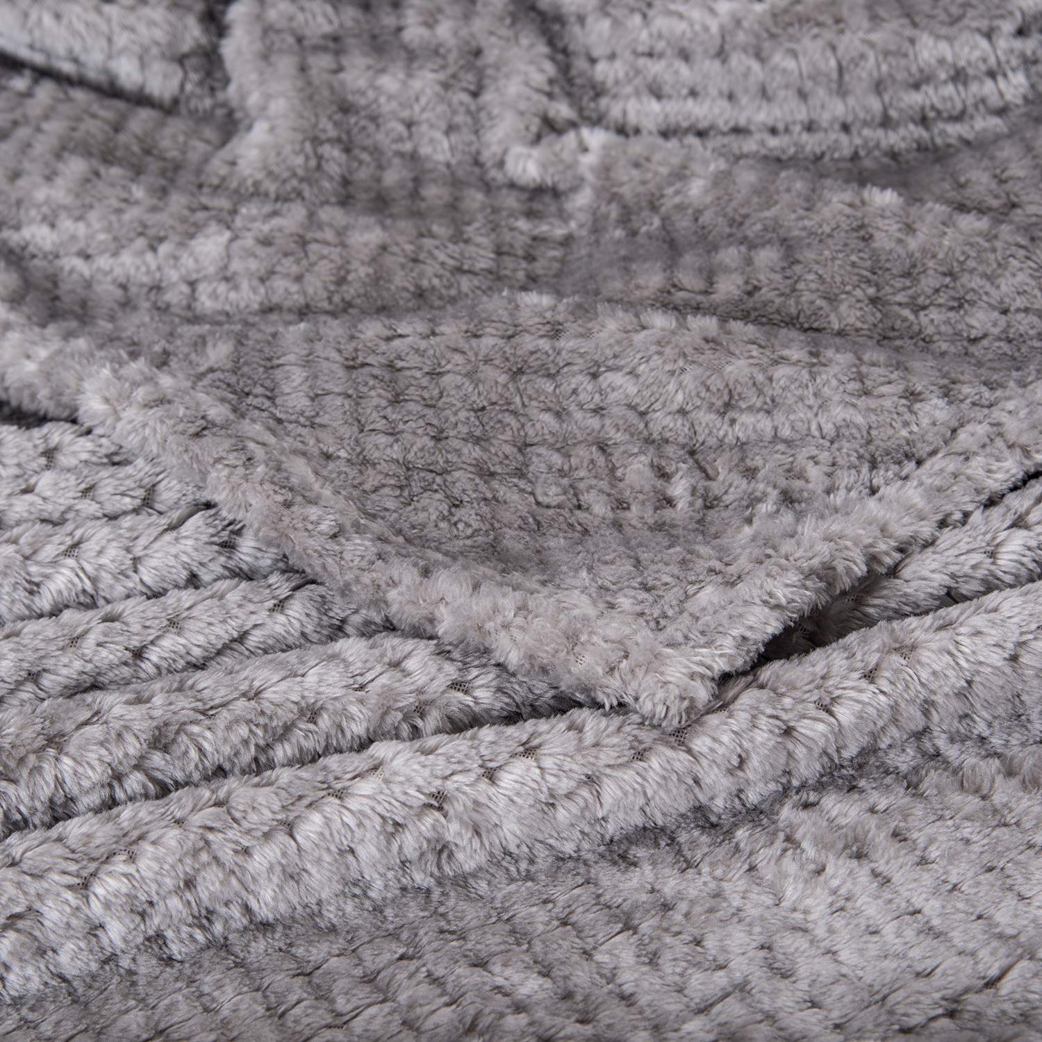 Wonder Miracle fuzzy throw blanket care and washing for easy maintenance