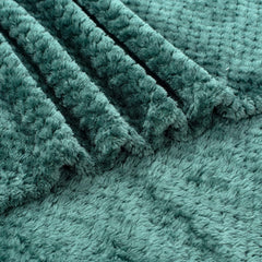Wonder Miracle stroller-cover blanket shields baby in chilly breezes.