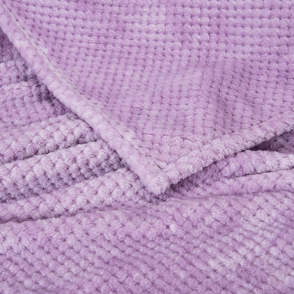 Wonder Miracle travel blanket is lightweight and packable for easy trips.