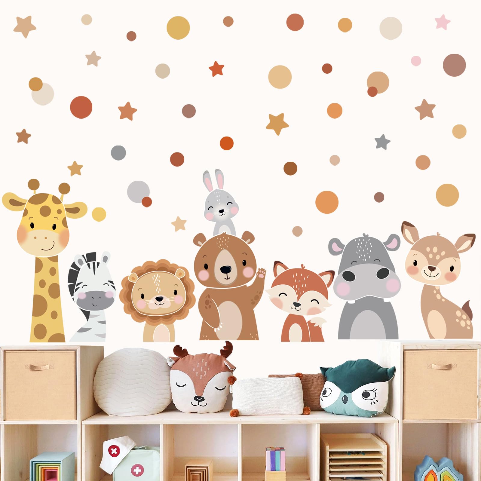 Wondever bear wall sticker brings cozy wildlife charm to kids' rooms