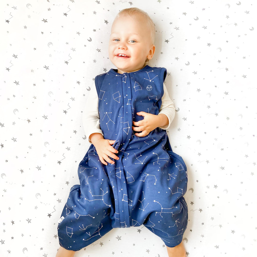 Woolino bottom zipper enables quick diaper changes.