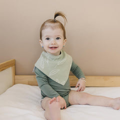 Woolino Merino Baby Bib pack shows two color options for easy matching.