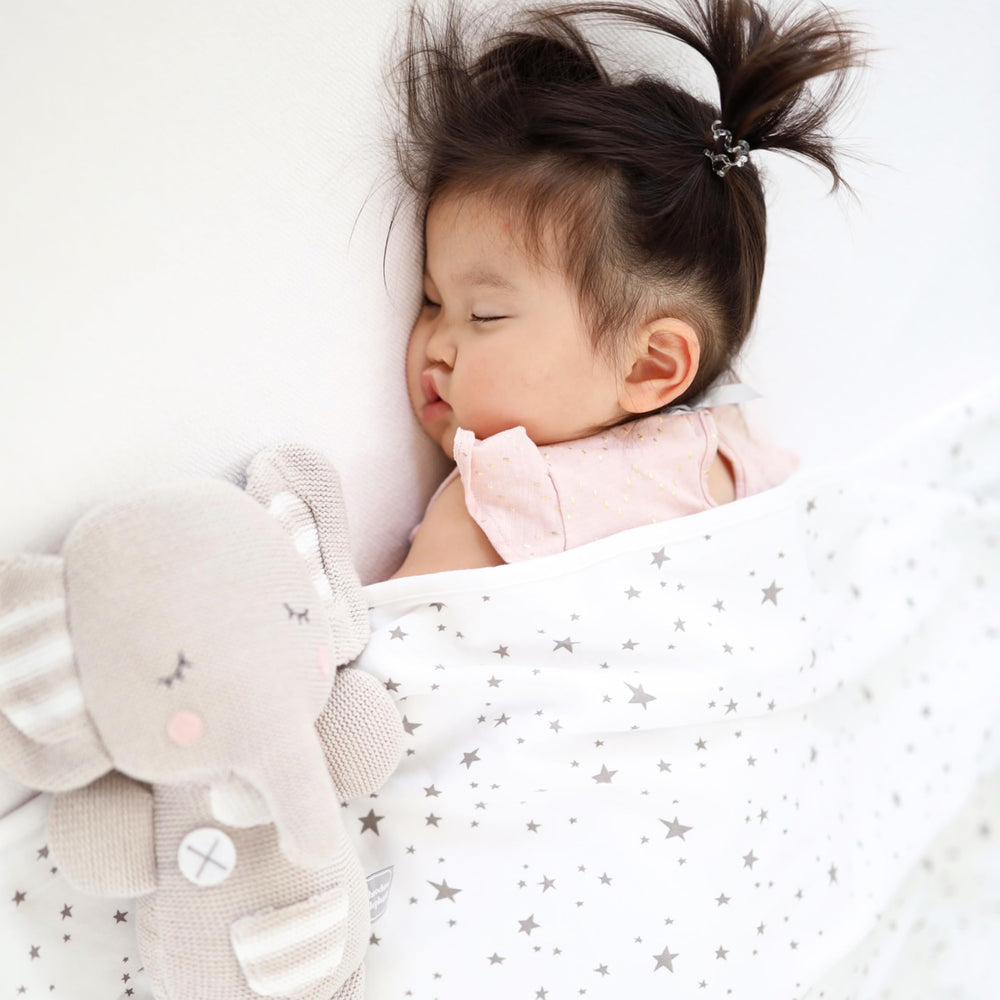 Woolino Toddler Blanket Nursery Crib Setup shows versatile warmth for naps and bedtime