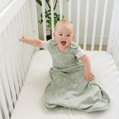 Woolino Toddler Sleeping Bag shoulder snaps for quick changes