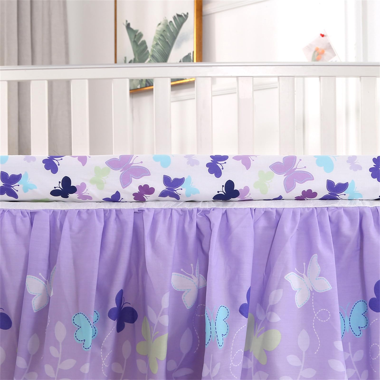 Machine washable Wowelife crib bedding for easy cleaning.