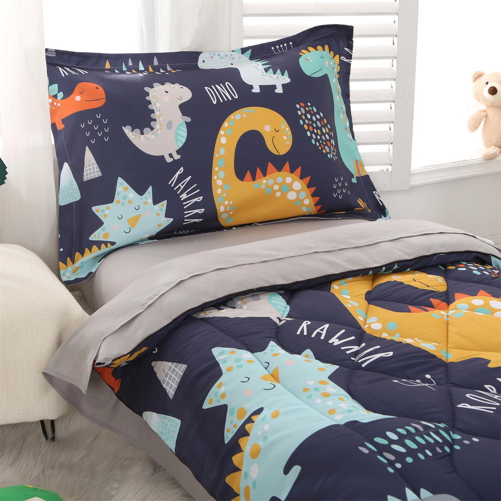 Wowelife 8-inch mattress fit illustration demonstrates deep-pocket compatibility.