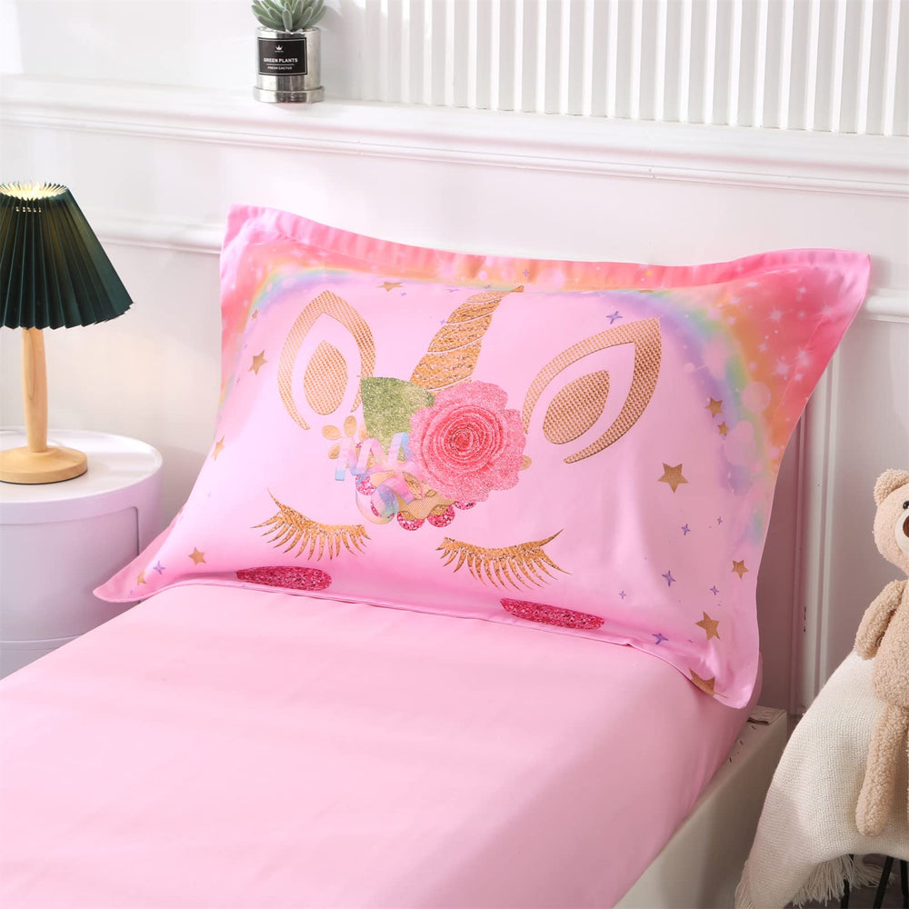Wowelife Top sheet 45x60 adds warmth for toddler beds.