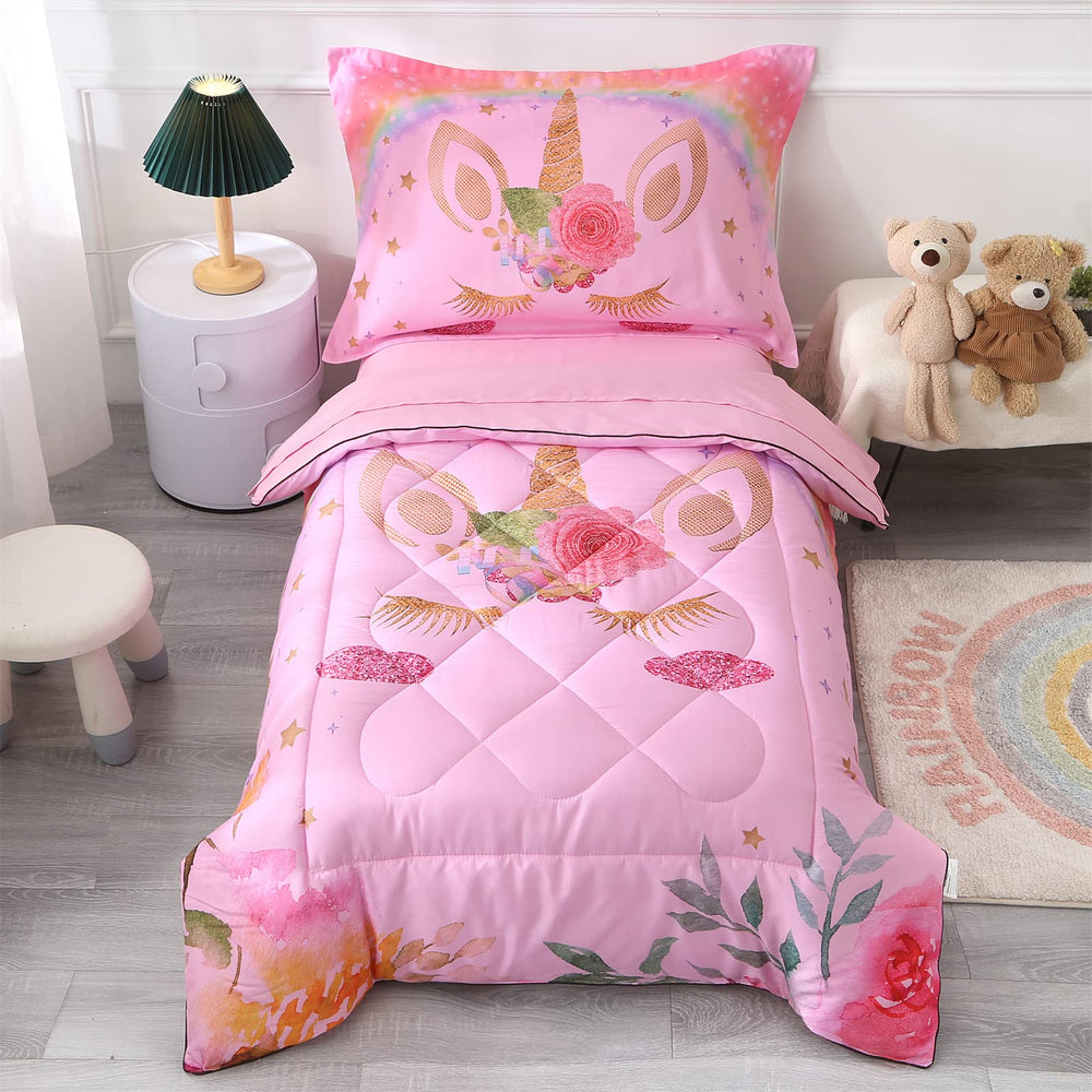 Wowelife Unicorn-prints comforter close-up shows soft, durable fabric.