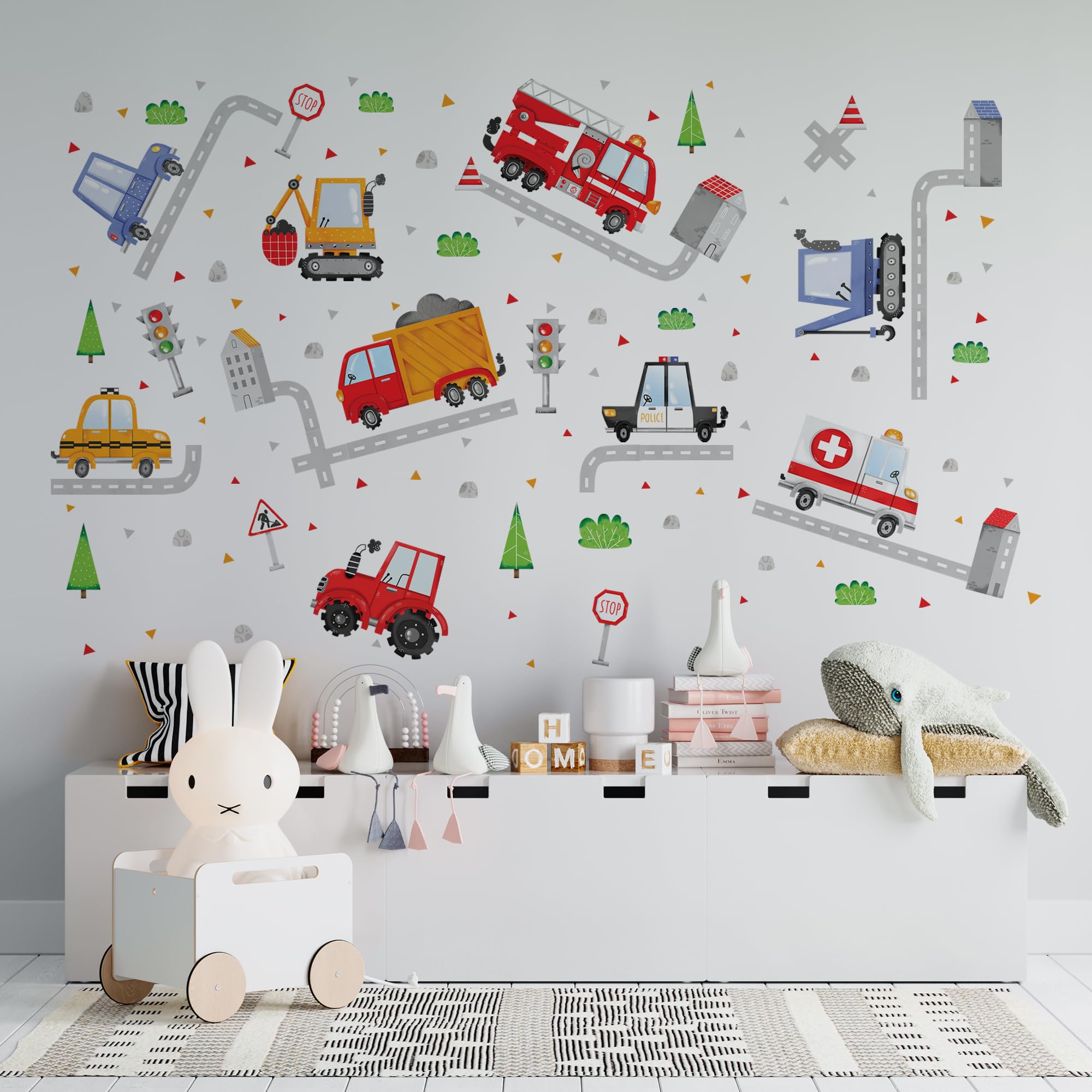 WS Wallpaper Lipastick taxi wall decal adds color and storytelling to walls.