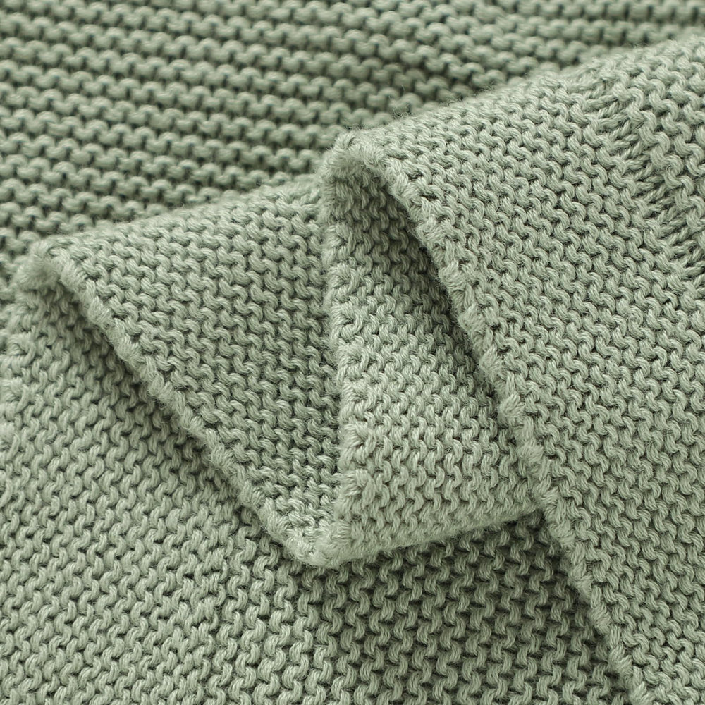 Wugugu baby blanket in four gender-neutral colors fits any nursery