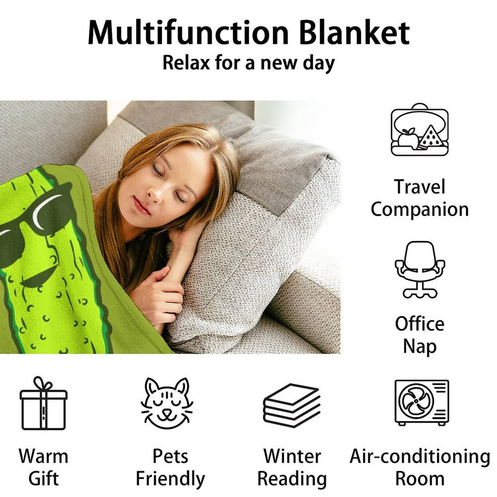 XaocNyx travel-friendly blanket is lightweight and compact for on-the-go comfort.