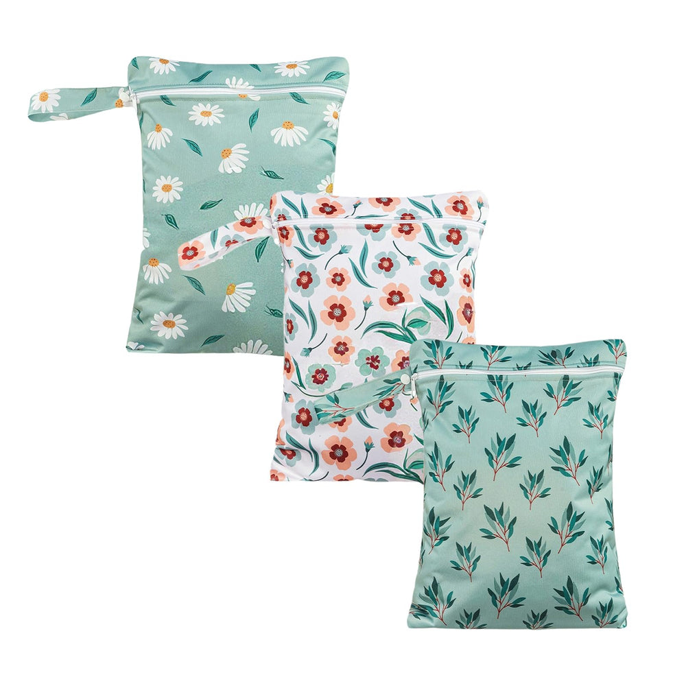 XIIDELIC Wet Bag 3-pack set for organized storage on the go.