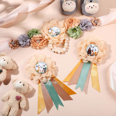 Xinnun woodland decor with eucalyptus leaves enhances party atmosphere.