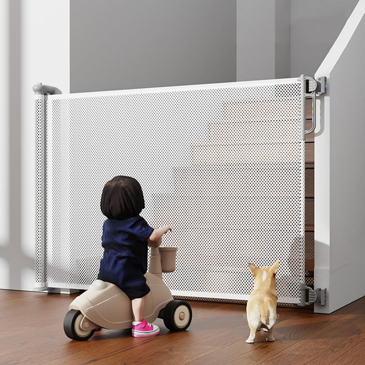Xixi Home retractable gate mesh stairs showing breathable safety barrier for stairs