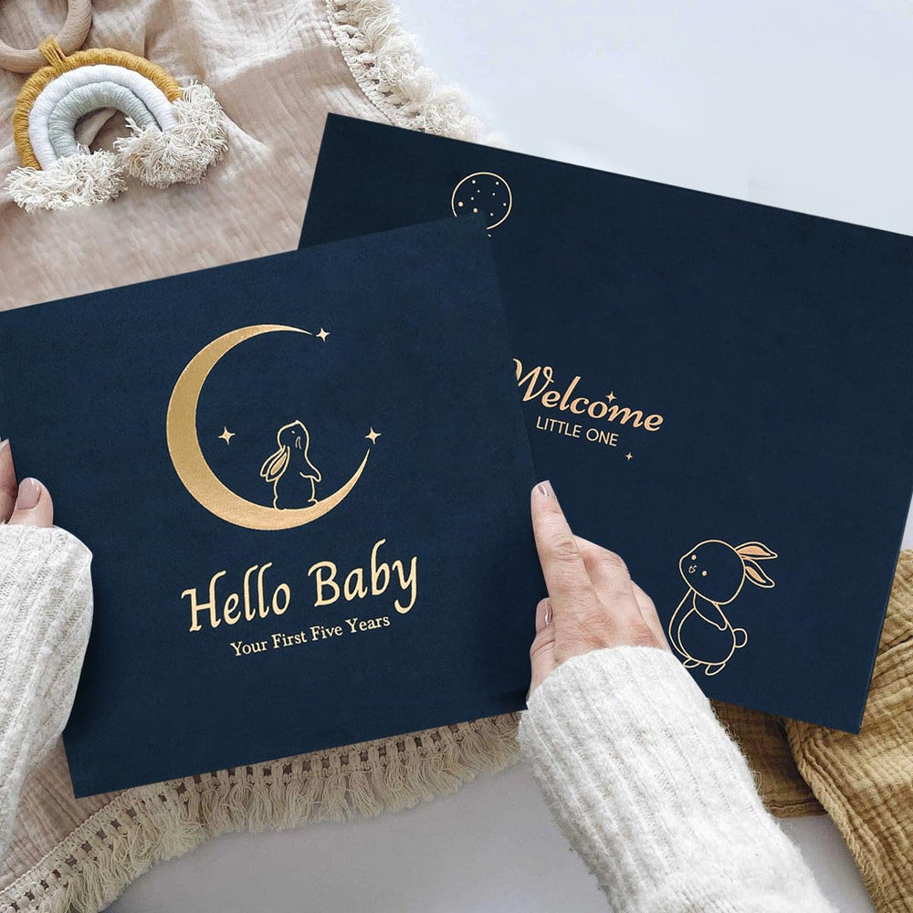 XKDOUS gold foil-detail cover adds a premium look to baby milestones.