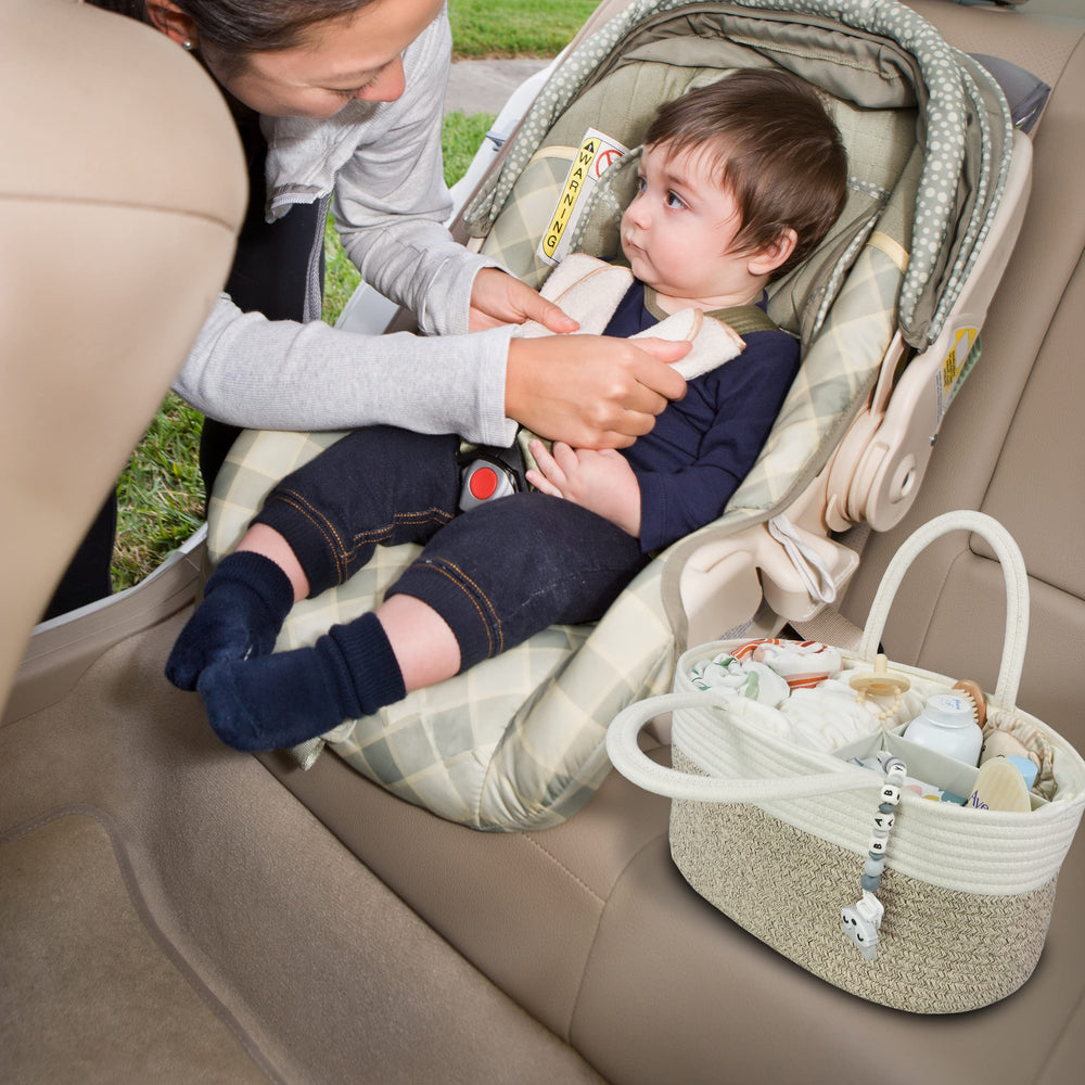 XUANGUO breast pumping station caddy doubles as a car or travel organizer.