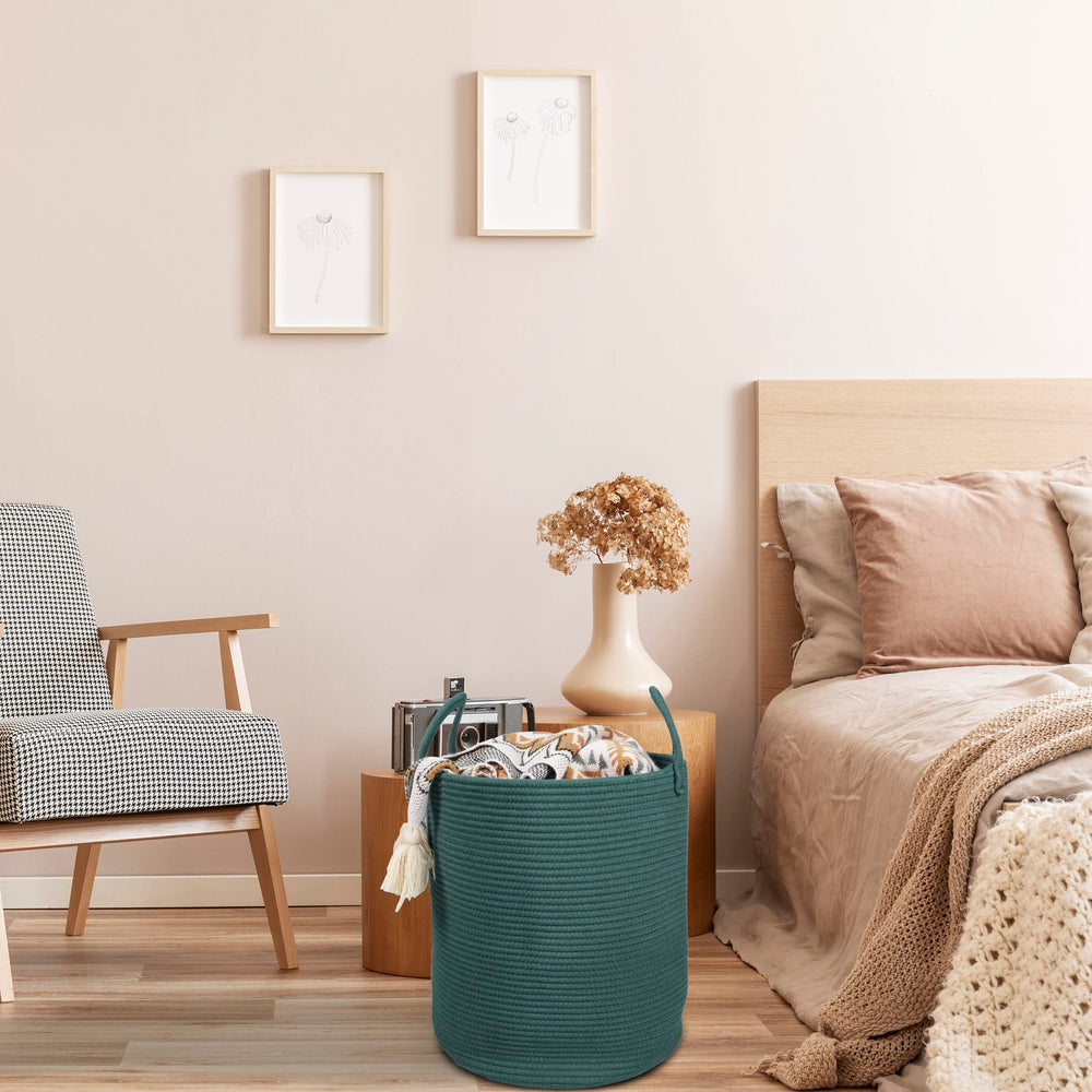 XUANGUO dark green nursery basket, use for toys and linens in a kids room.