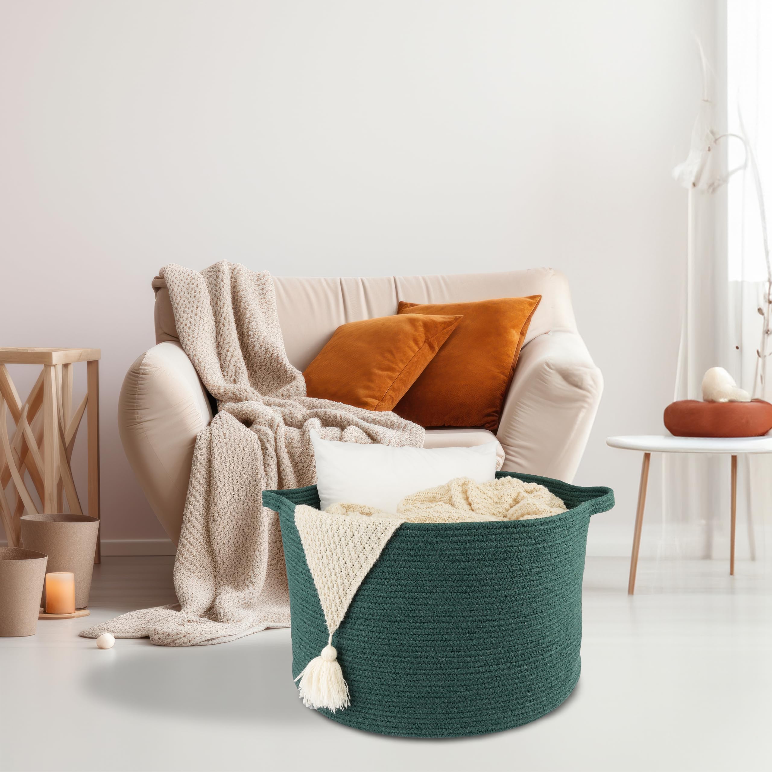 XUANGUO nursery round basket complements decor while remaining soft.