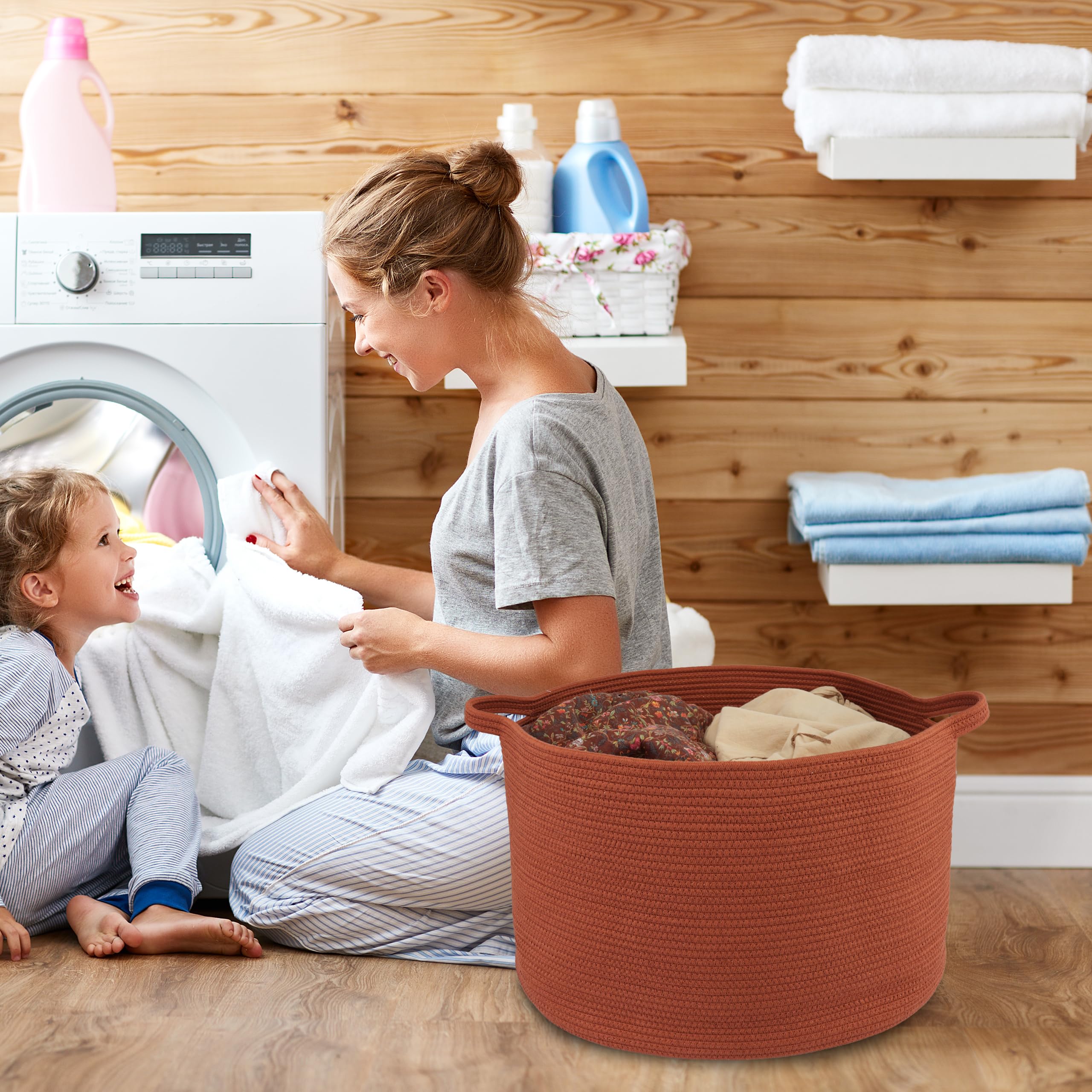 XUANGUO round rope basket complements bedroom decor with natural texture.