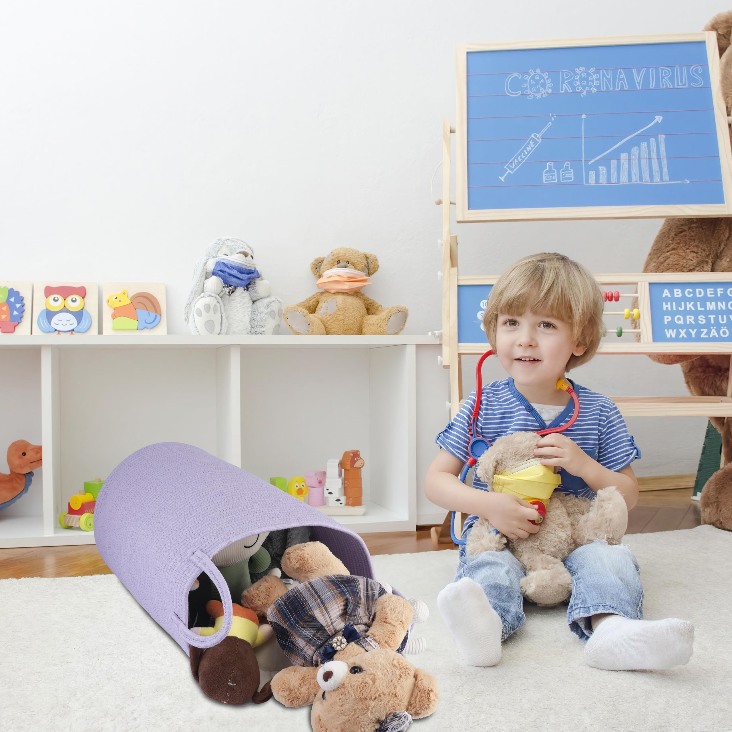 XUANGUO sturdy-handled rope basket, ideal for laundry, blankets, or toys.