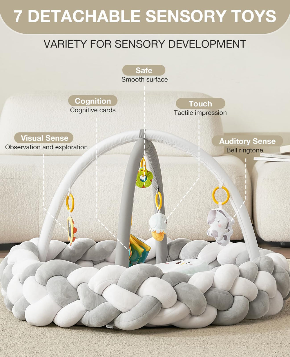 Yacul spacious play area supports diverse positions and extended tummy time sessions.
