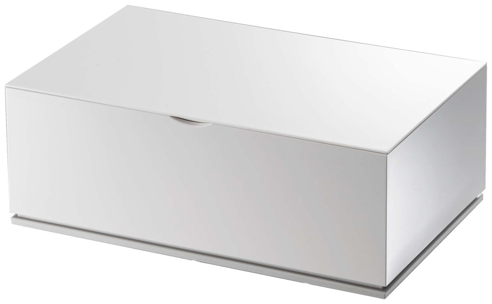 YamazakI Veil White tissue case compact design fits small spaces.