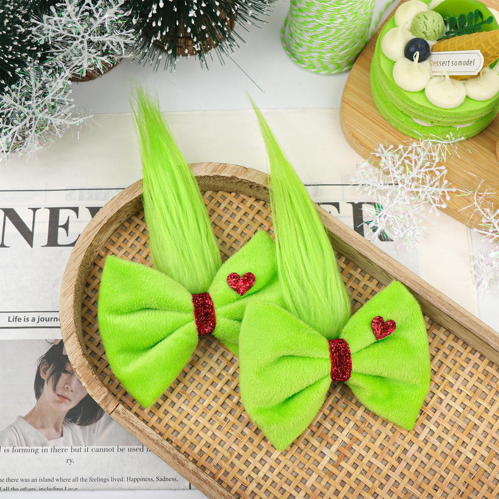 Yanjie baby girl hair clip with green fuzzy bow for party looks