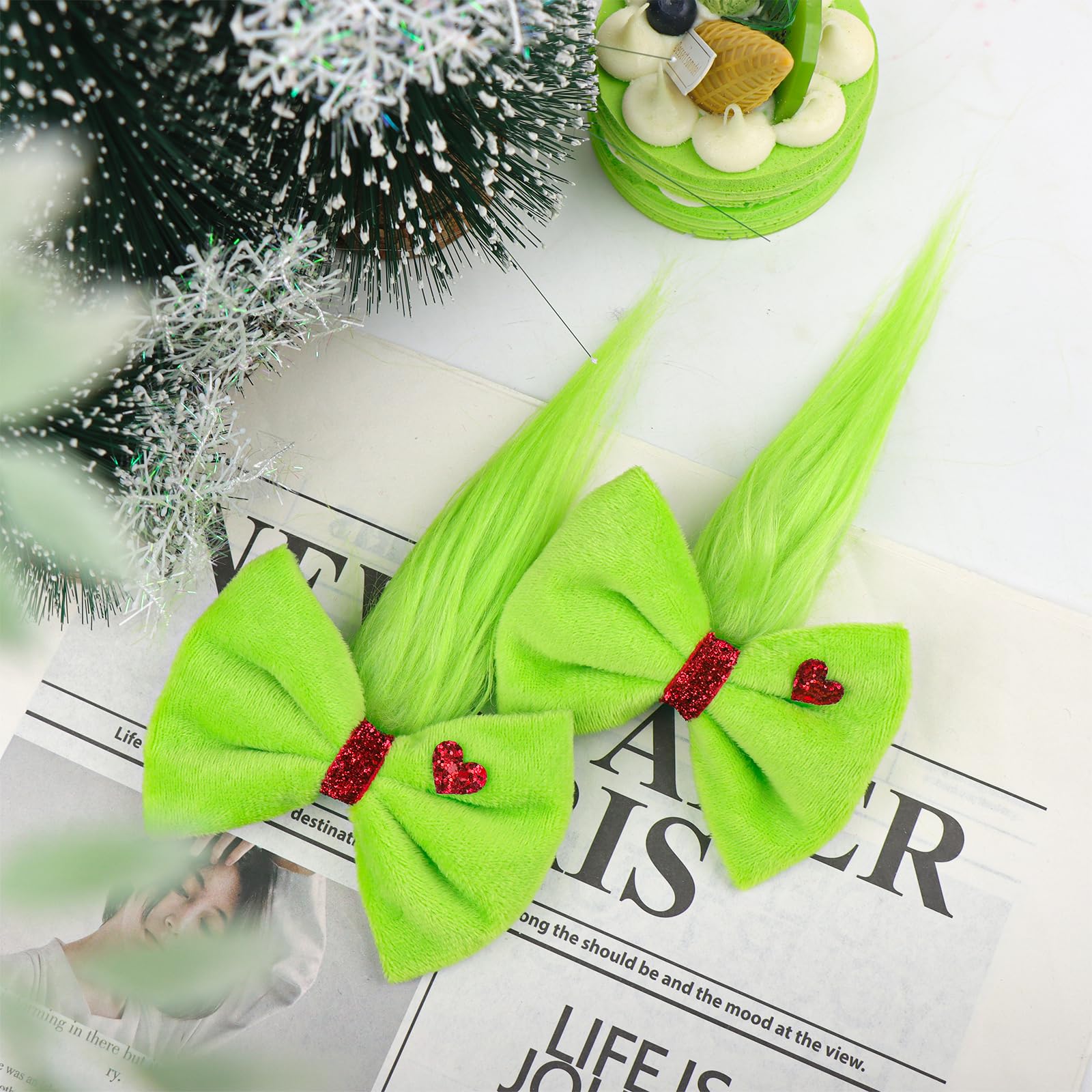 Yanjie girls Christmas hair accessory with green fuzzy bow for stocking stuffer use