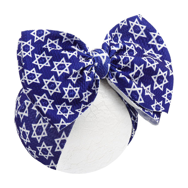 YanJie blue Star of David baby bow, festive Hanukkah accessory for girls, photo-ready.