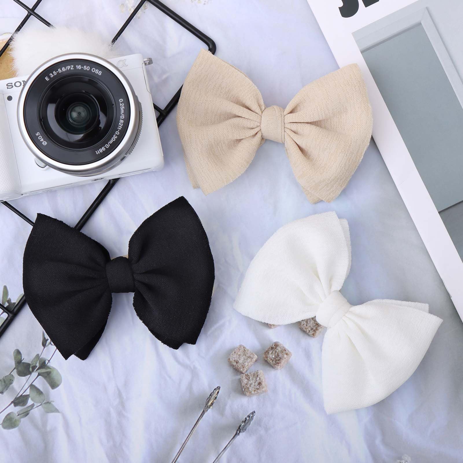 YanJie gift-ready packaging makes a thoughtful baby shower gift.