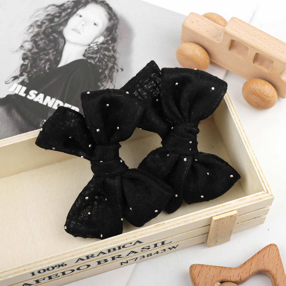 YanJie baby-friendly clip adds secure sparkle for infant-to-toddler hairstyles