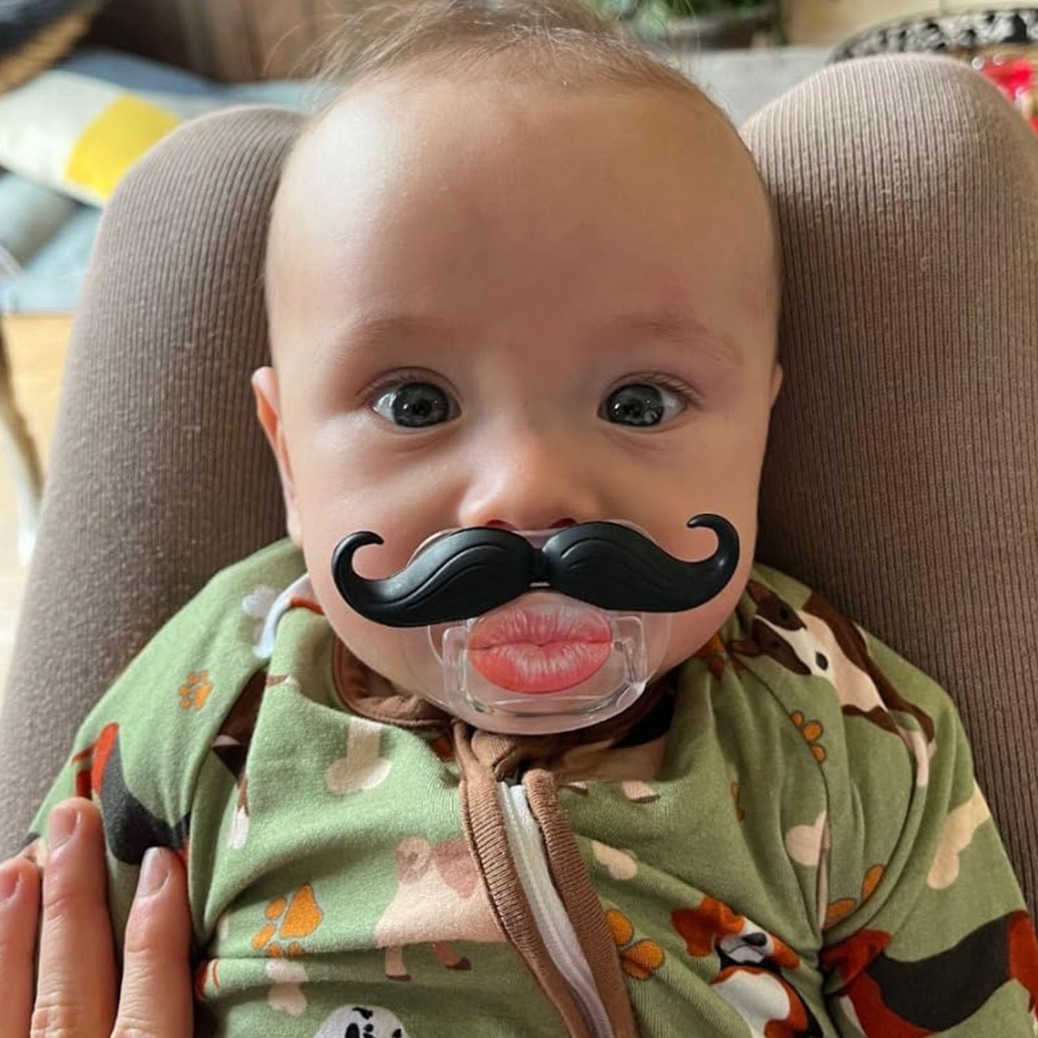 YAPPROMO teeth-design pacifier promotes safe soothing for babies