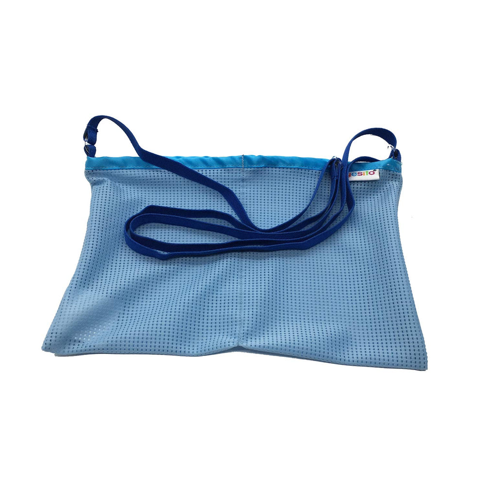 Yesito shower bag included with the drainage pouch for easy cleaning and reuse.