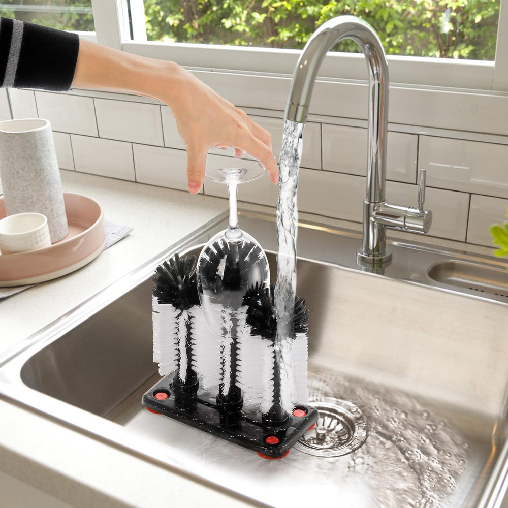 Yesland Water Bottle Cleaning Brush BPA-free material supports safe cleaning.