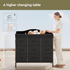 YeTom enclosed space with safety baffles for a secure diaper change
