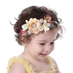 Yheahin ivory rose flower headband enhances newborn photos with a delicate touch