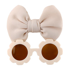 Yheahin baby headband with oversized bow off-white for photoshoots.