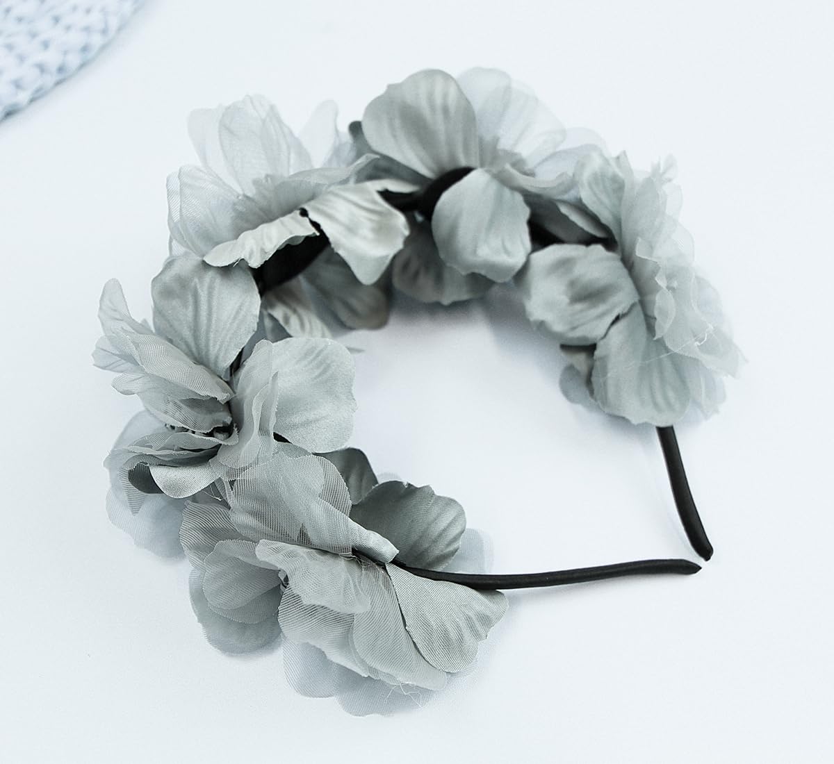 Yheahin floral headband grey soft ribbon delivers gentle comfort for all-day wear.