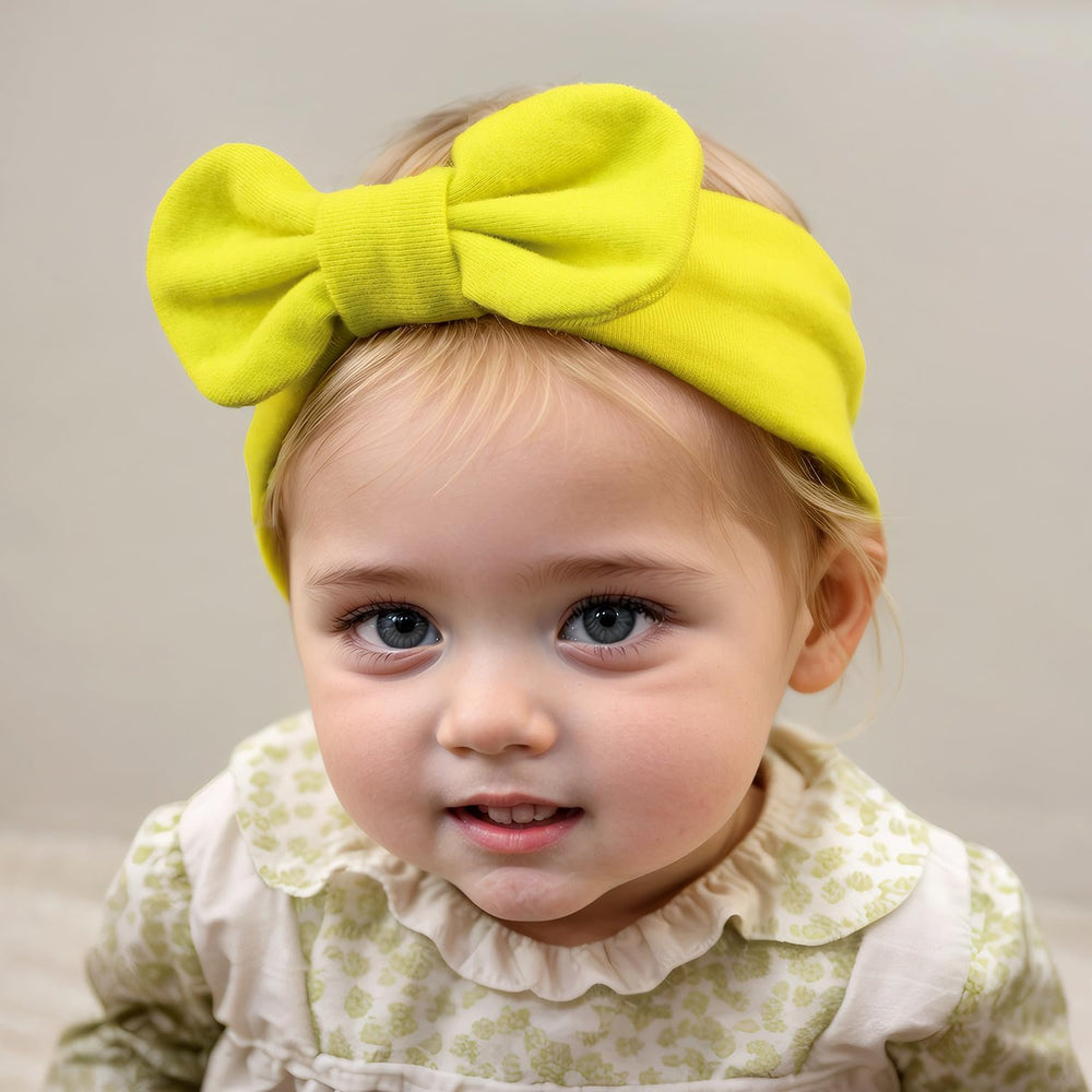 Yheahin soft headband in green, easy to clean for busy parents.